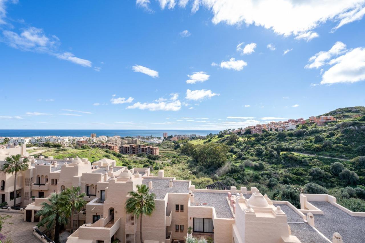 9 Penthouse With Amazing Sea Views, Close To Golf Manilva Duquesa Zewnętrze zdjęcie